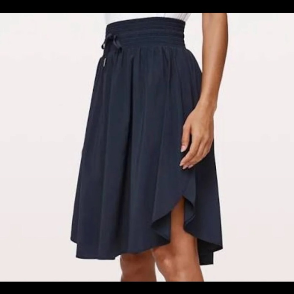 Lululemon the everyday skirt 6